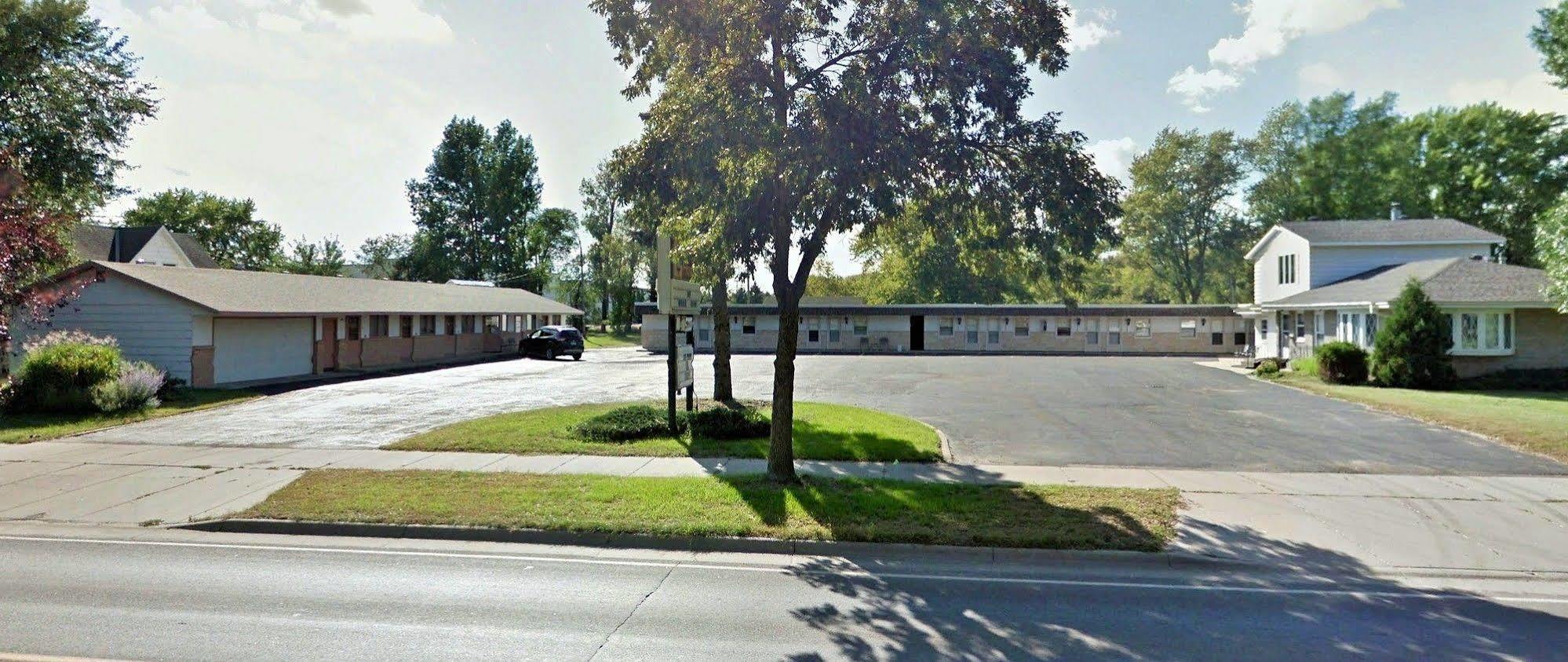 Budget Inn Long Prairie Esterno foto